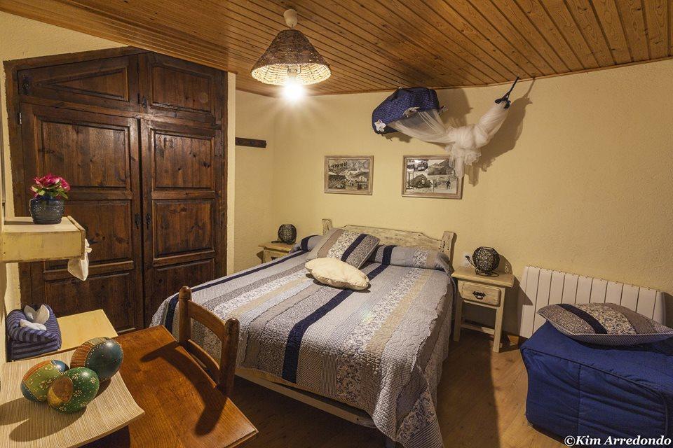 Masia Can Constans كيرالبس المظهر الخارجي الصورة