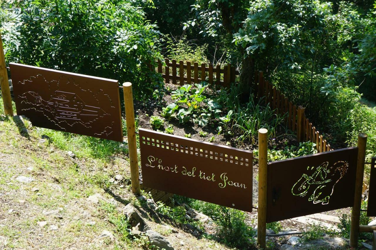 Masia Can Constans كيرالبس المظهر الخارجي الصورة